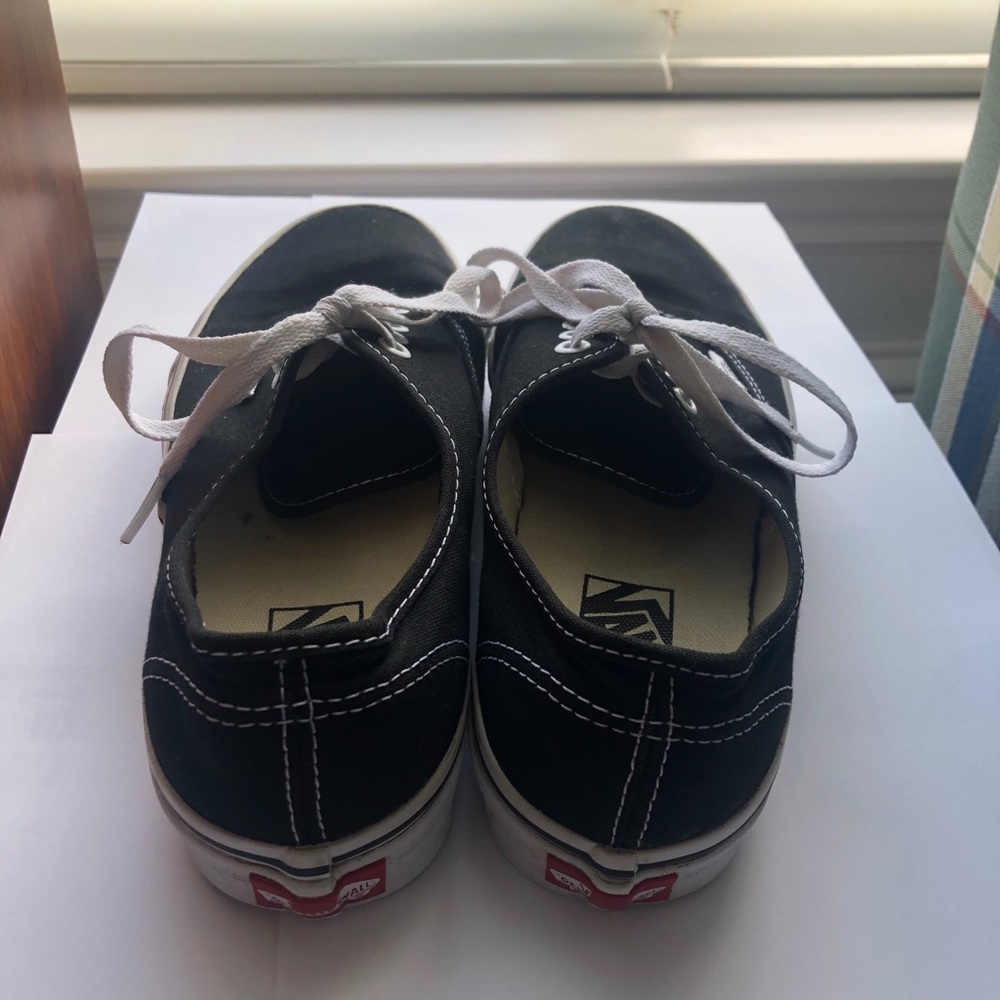 Authentic Vans - Picture 4 of 6
